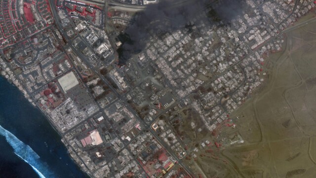 Lahaina Square and Outlets (False Color)